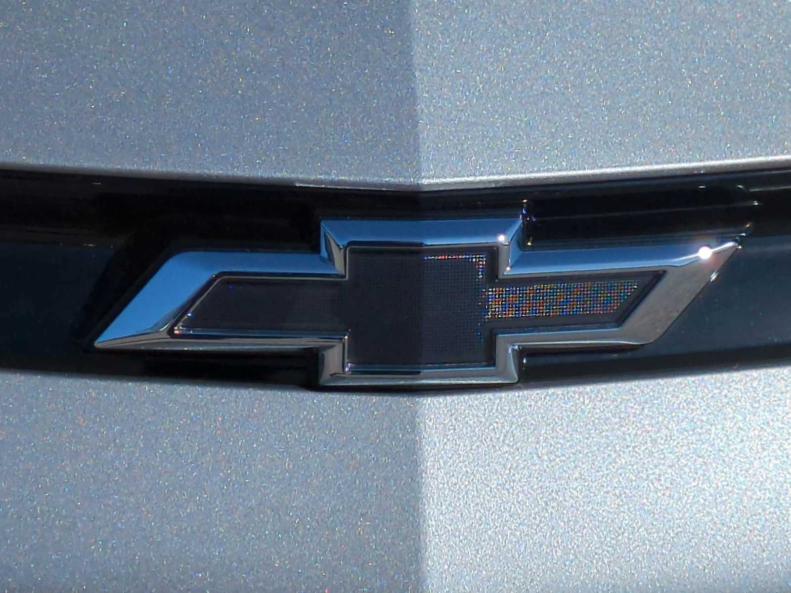 New 2027 Chevrolet Bolt RS w/ Technology Package FWD image 8