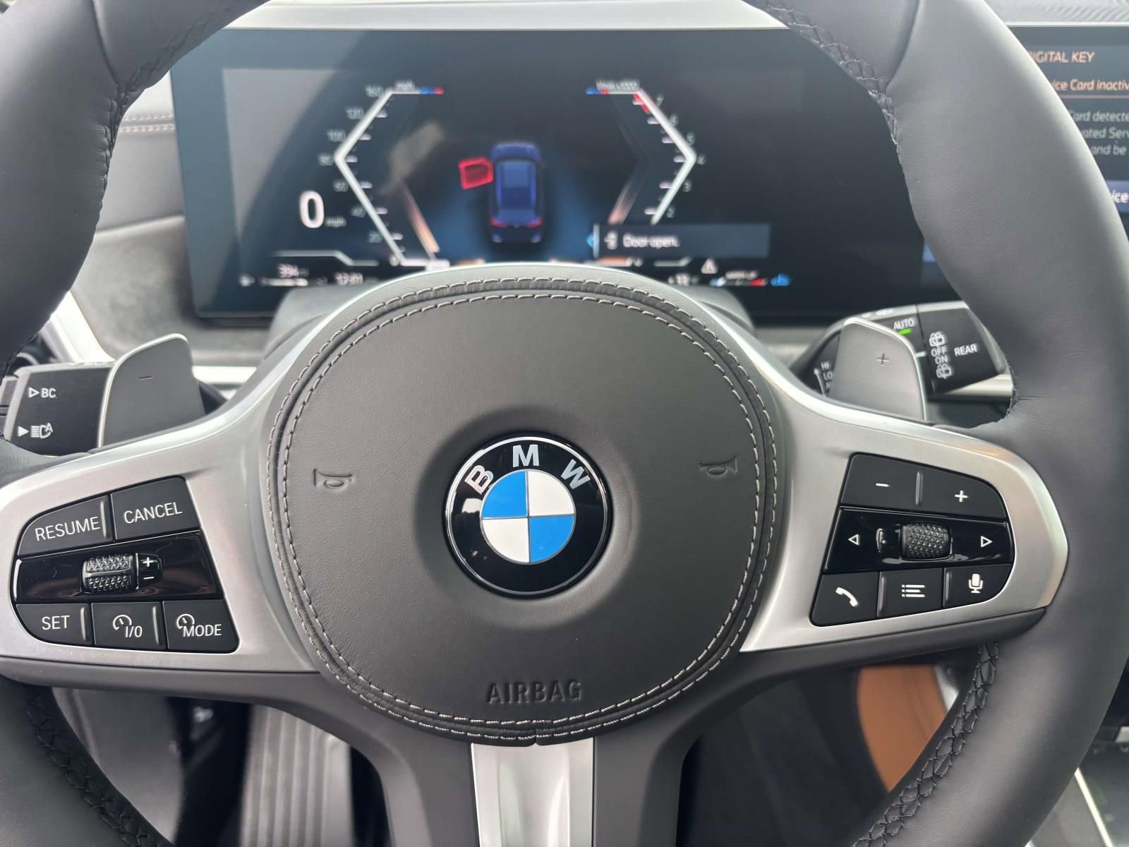 New 2026 BMW X5 xDrive40i w/ M Sport Package AWD/4WD image 16