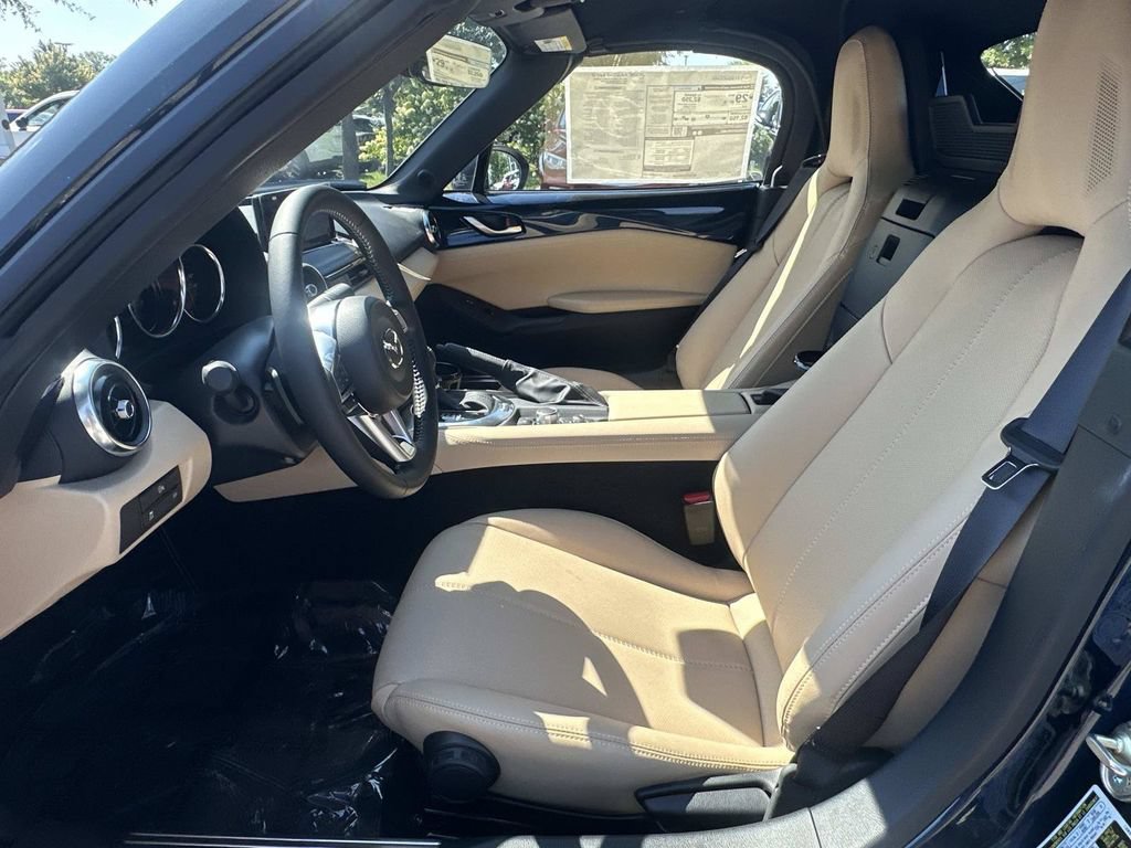 New 2026 MAZDA MX-5 Miata Grand Touring w/ Weather Package RWD image 28