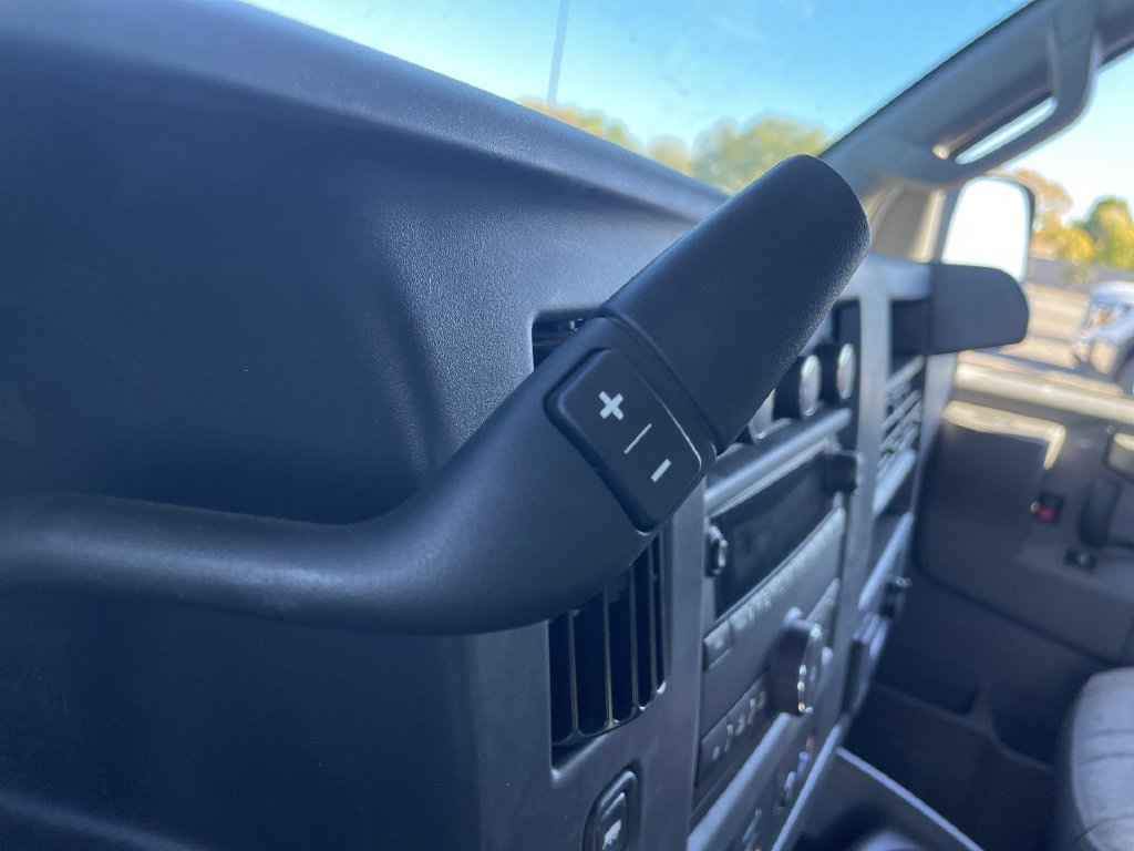 New 2025 GMC Savana 2500 Extended w/ Driver Convenience Package RWD image 15