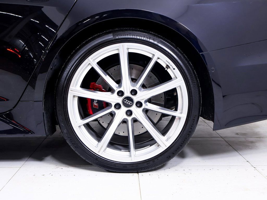 Used 2024 Audi RS 6 performance w/ Executive Package image 25