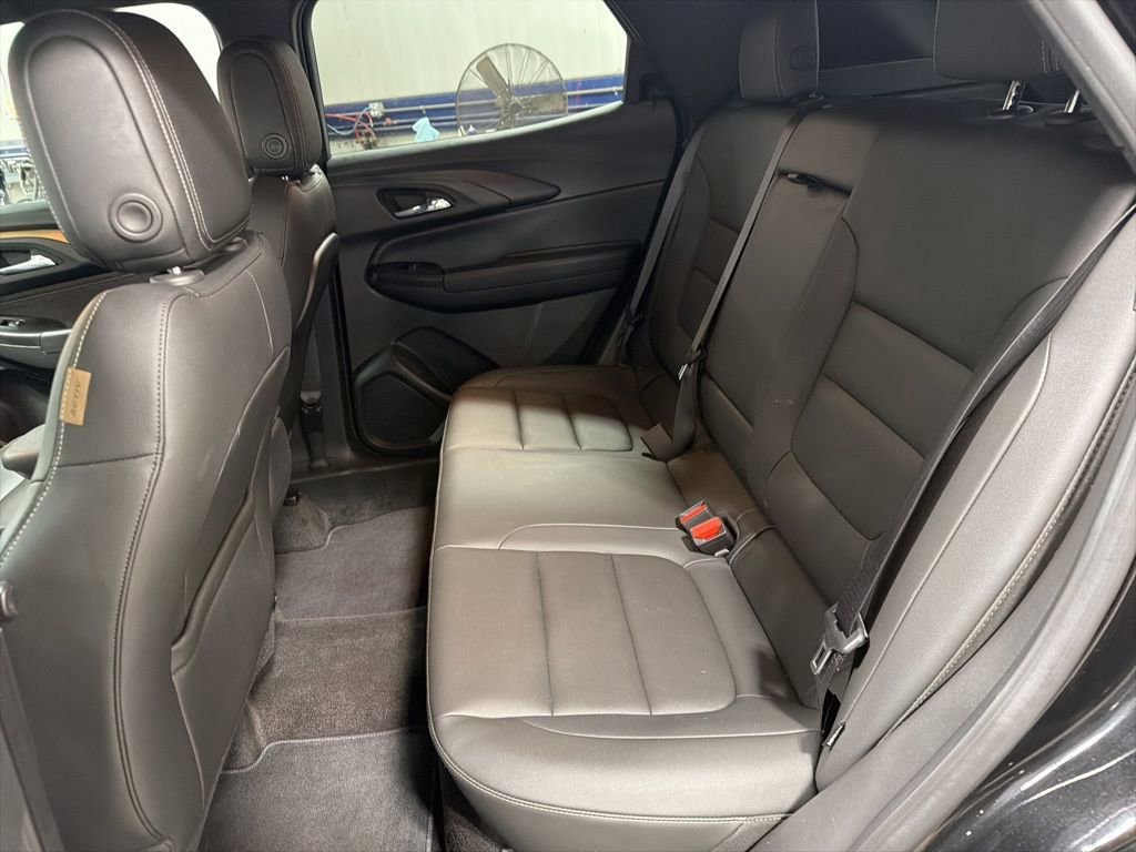 Used 2023 Chevrolet TrailBlazer ACTIV w/ Sun and Liftgate Package image 13