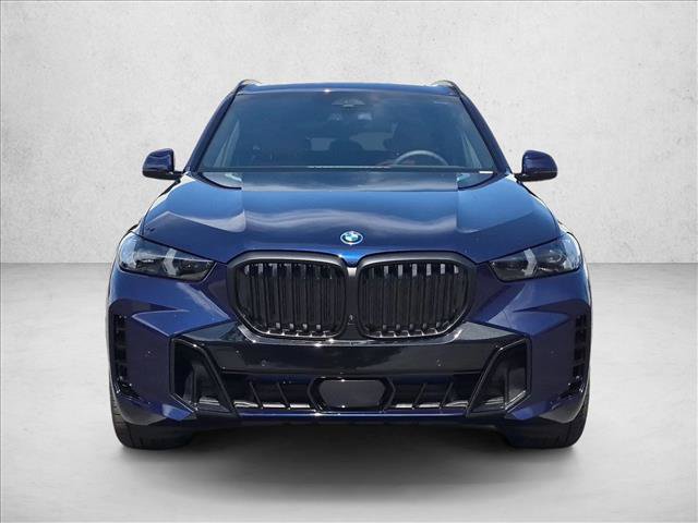 New 2026 BMW X5 xDrive50e w/ M Sport Package AWD/4WD image 6