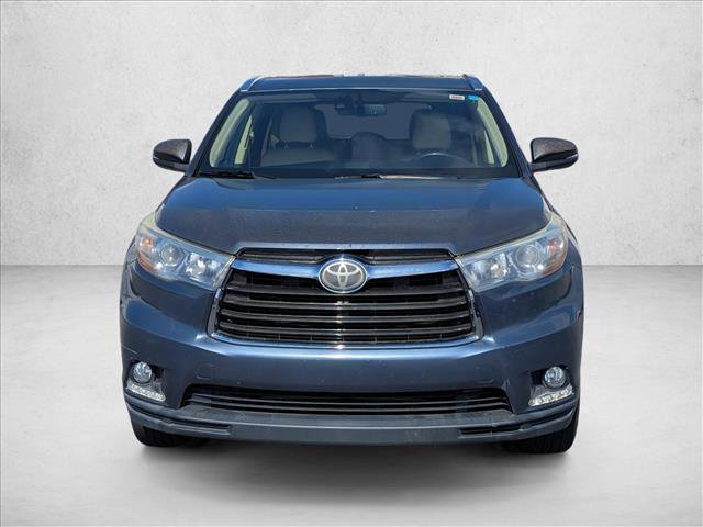 Used 2014 Toyota Highlander Limited w/ Driver Technology Package video 2