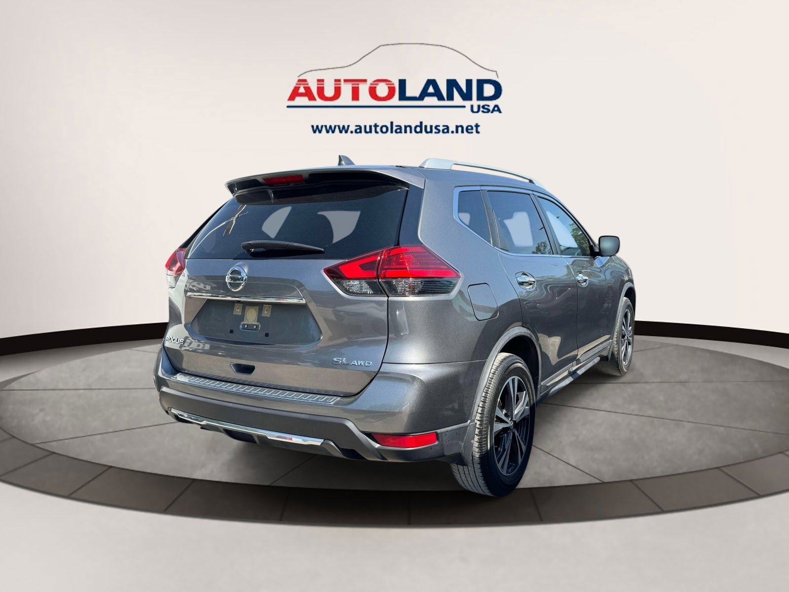 Used 2017 Nissan Rogue SL AWD/4WD image 3