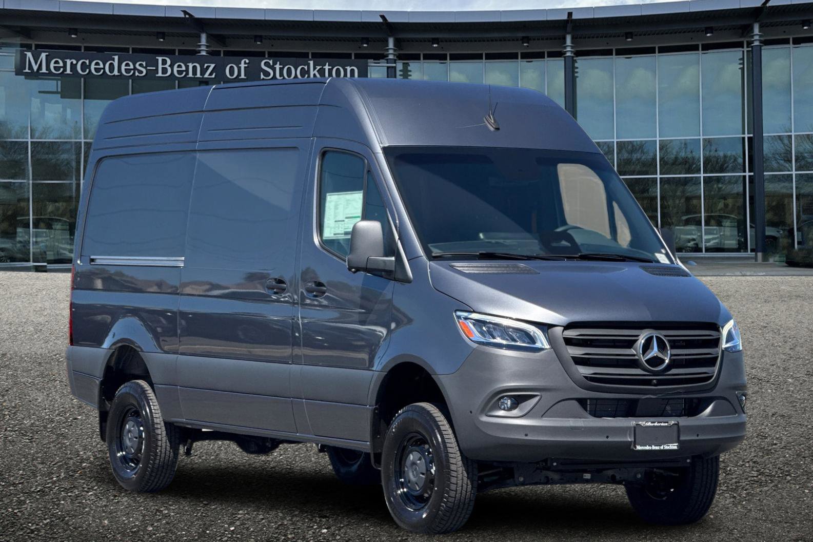 New 2026 Mercedes-Benz Sprinter 2500 video 2