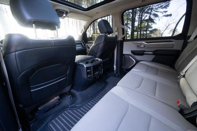 Used 2024 RAM 1500 Limited image 29