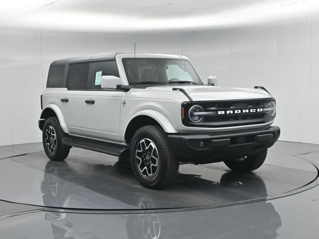 New 2026 Ford Bronco Outer Banks AWD/4WD image 56