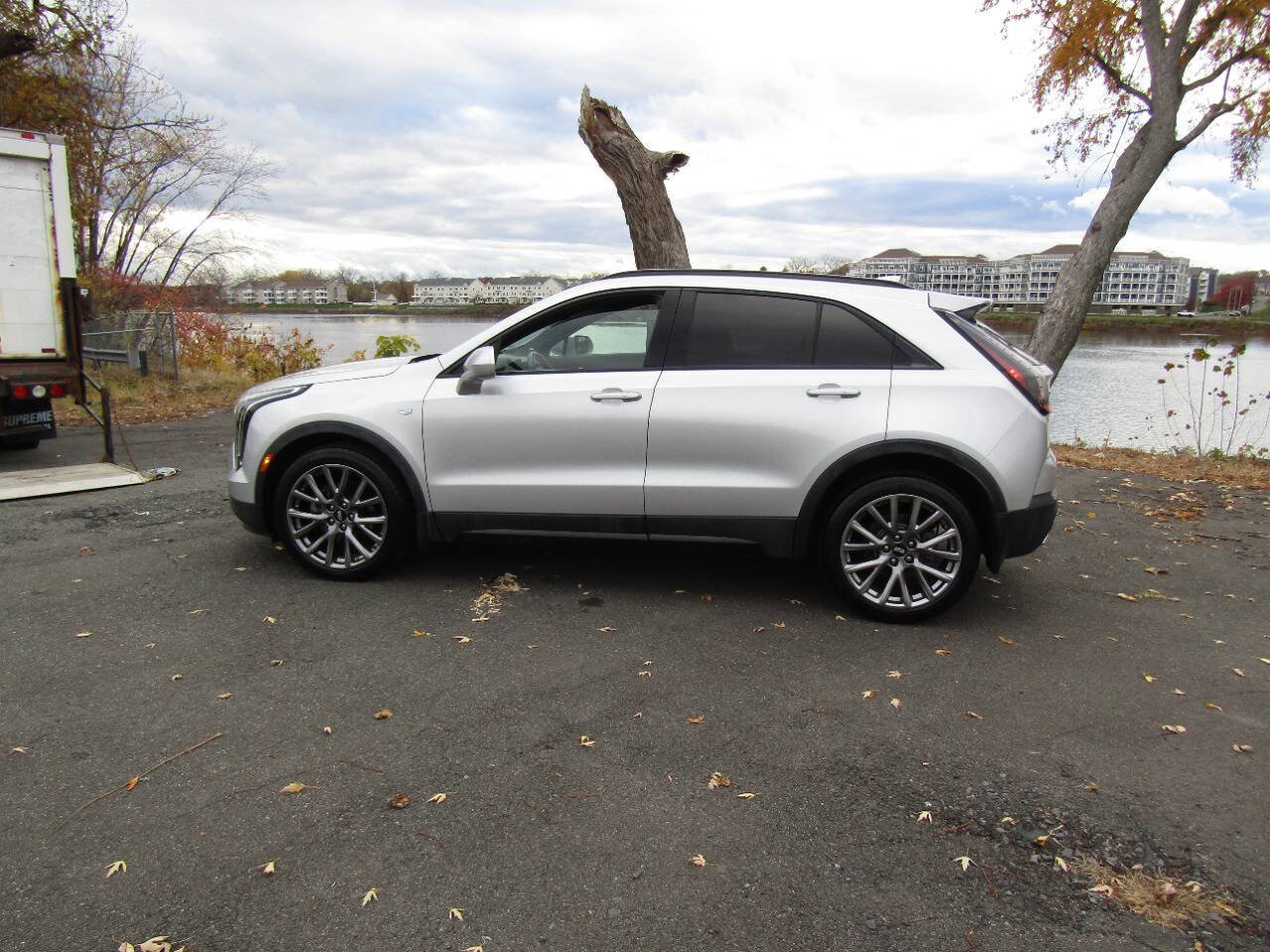Used 2019 Cadillac XT4 Sport image 4