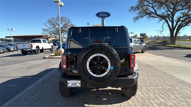 New 2025 Ford Bronco Outer Banks w/ Sasquatch Package image 3