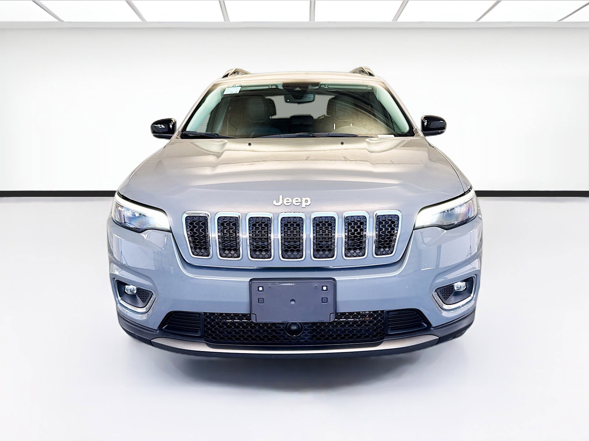 Used 2022 Jeep Cherokee Limited image 2