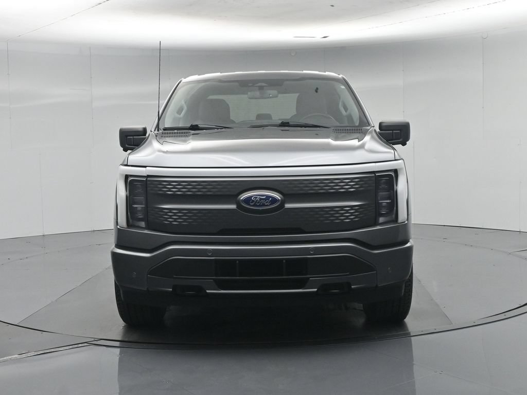 Used 2023 Ford F150 Lightning XLT AWD/4WD image 25