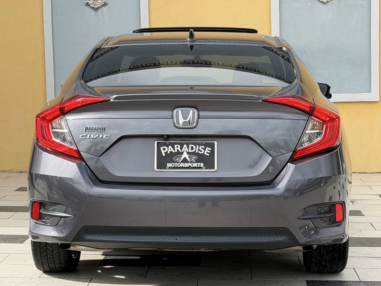 Used 2017 Honda Civic EX-T image 5