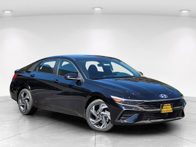 Certified 2025 Hyundai Elantra SEL