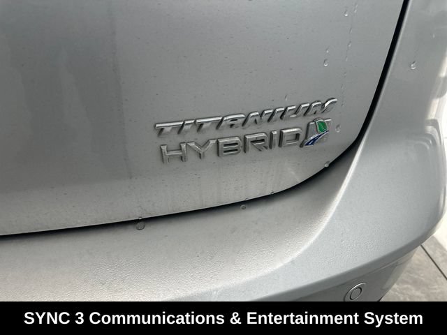 Used 2018 Ford C-MAX Titanium w/ Equipment Group 301A FWD image 8