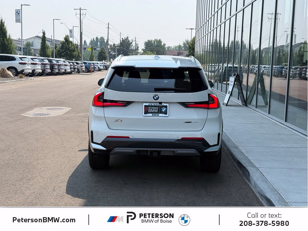 New 2026 BMW X1 xDrive28i w/ Convenience Package AWD/4WD image 4