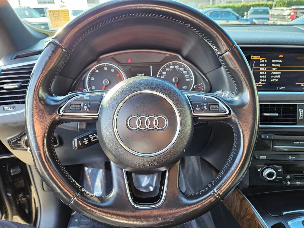 Used 2016 Audi Q5 3.0T Premium Plus w/ Technology Package image 2