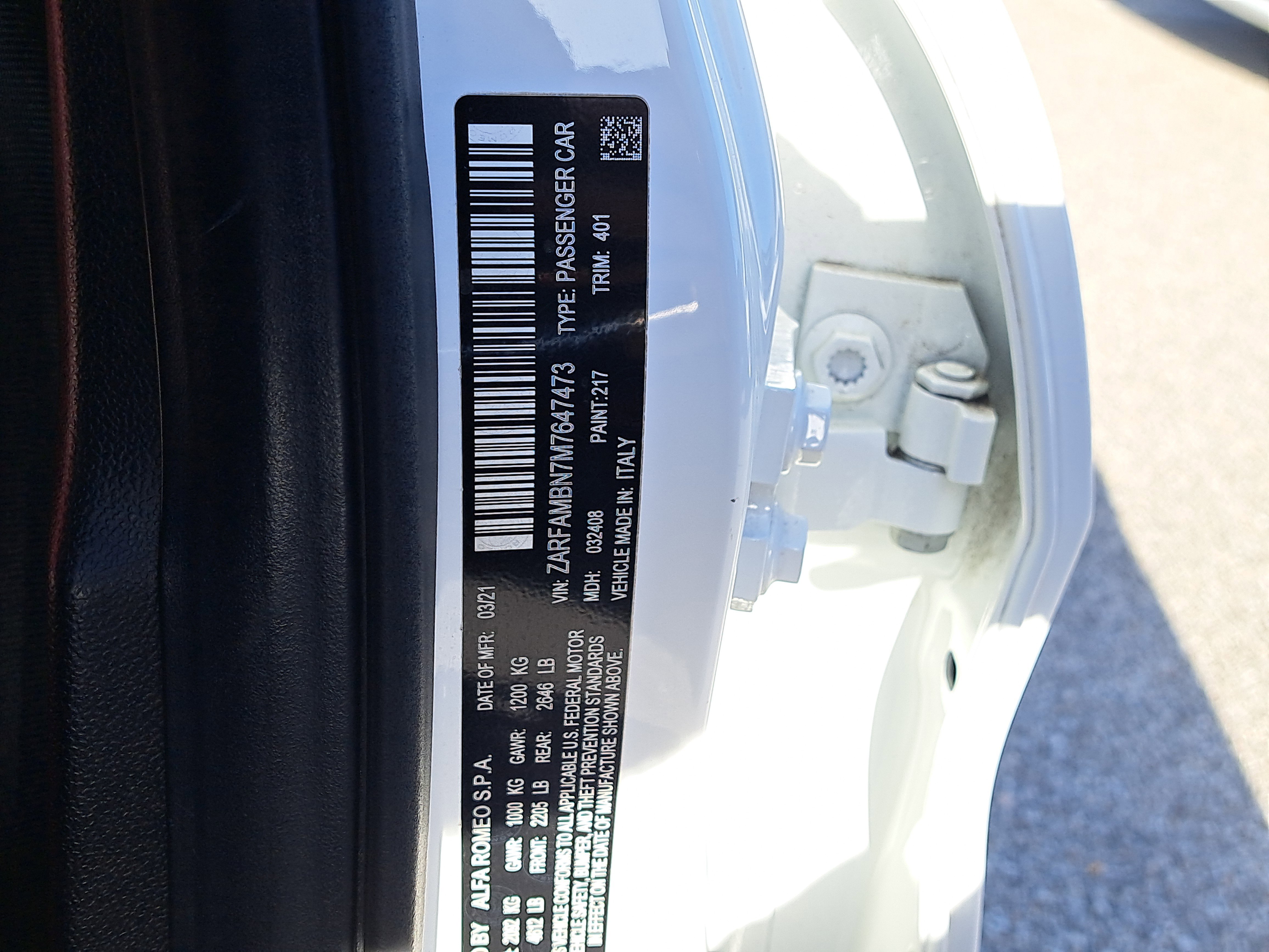 Used 2021 Alfa Romeo Giulia Ti Sport image 32