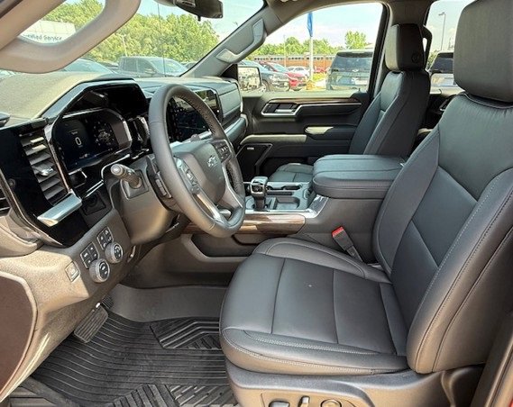 New 2026 Chevrolet Silverado 1500 LT Trail Boss w/ Convenience Package II image 13