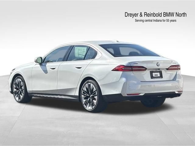 New 2027 BMW 530i xDrive w/ Premium Package AWD/4WD image 4