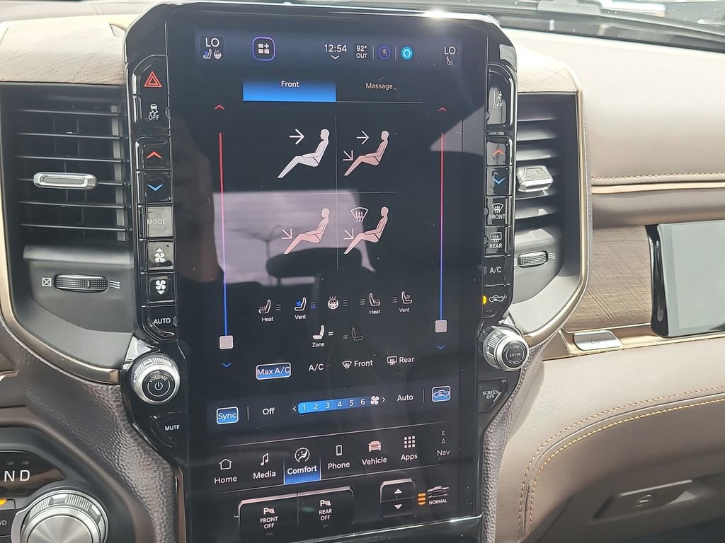 Certified 2025 RAM 1500 Limited image 21