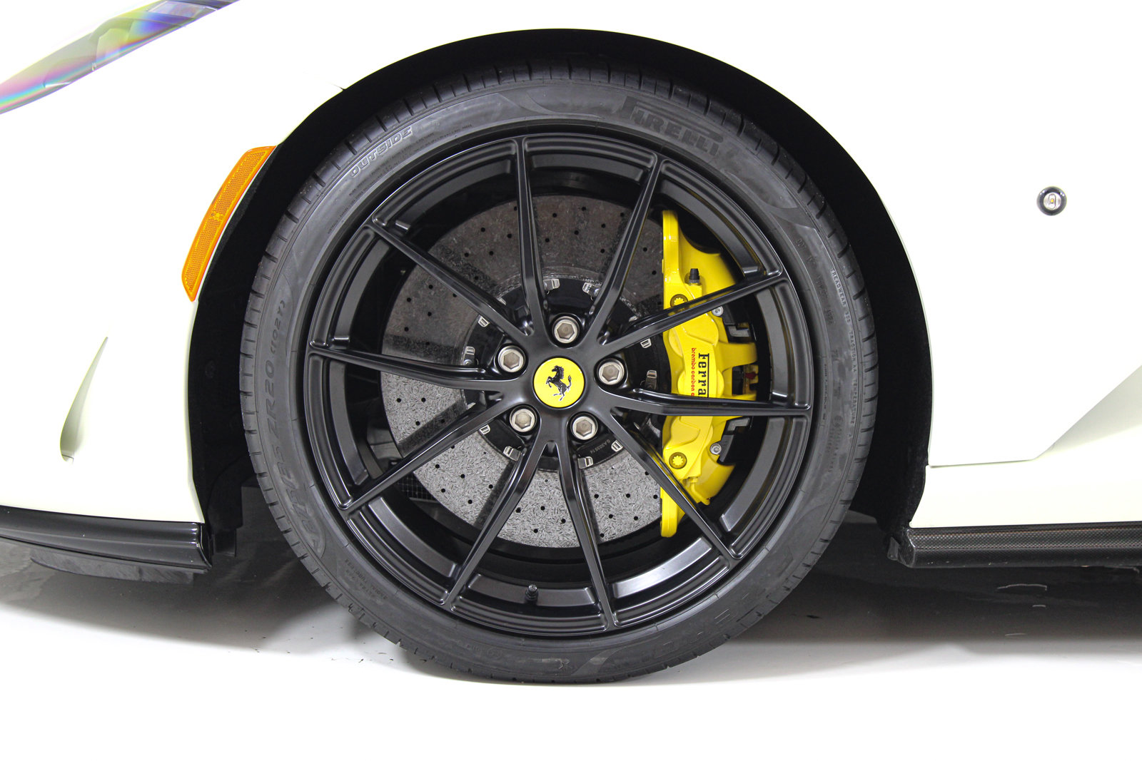 Used 2019 Ferrari 812 Superfast RWD image 15