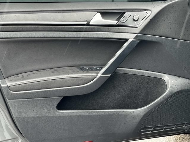 Used 2019 Volkswagen Golf R 4-Door AWD/4WD image 23