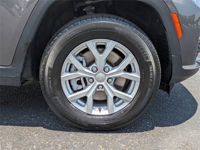 Used 2023 Jeep Grand Cherokee L Limited image 11