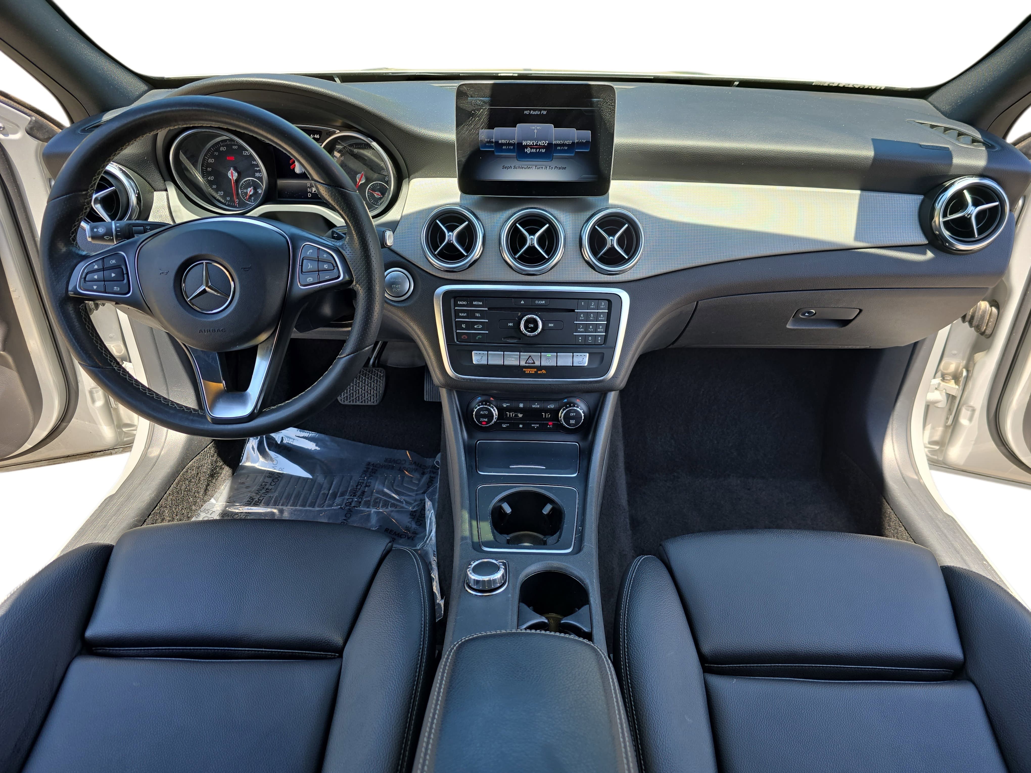Used 2018 Mercedes-Benz GLA 250 image 9