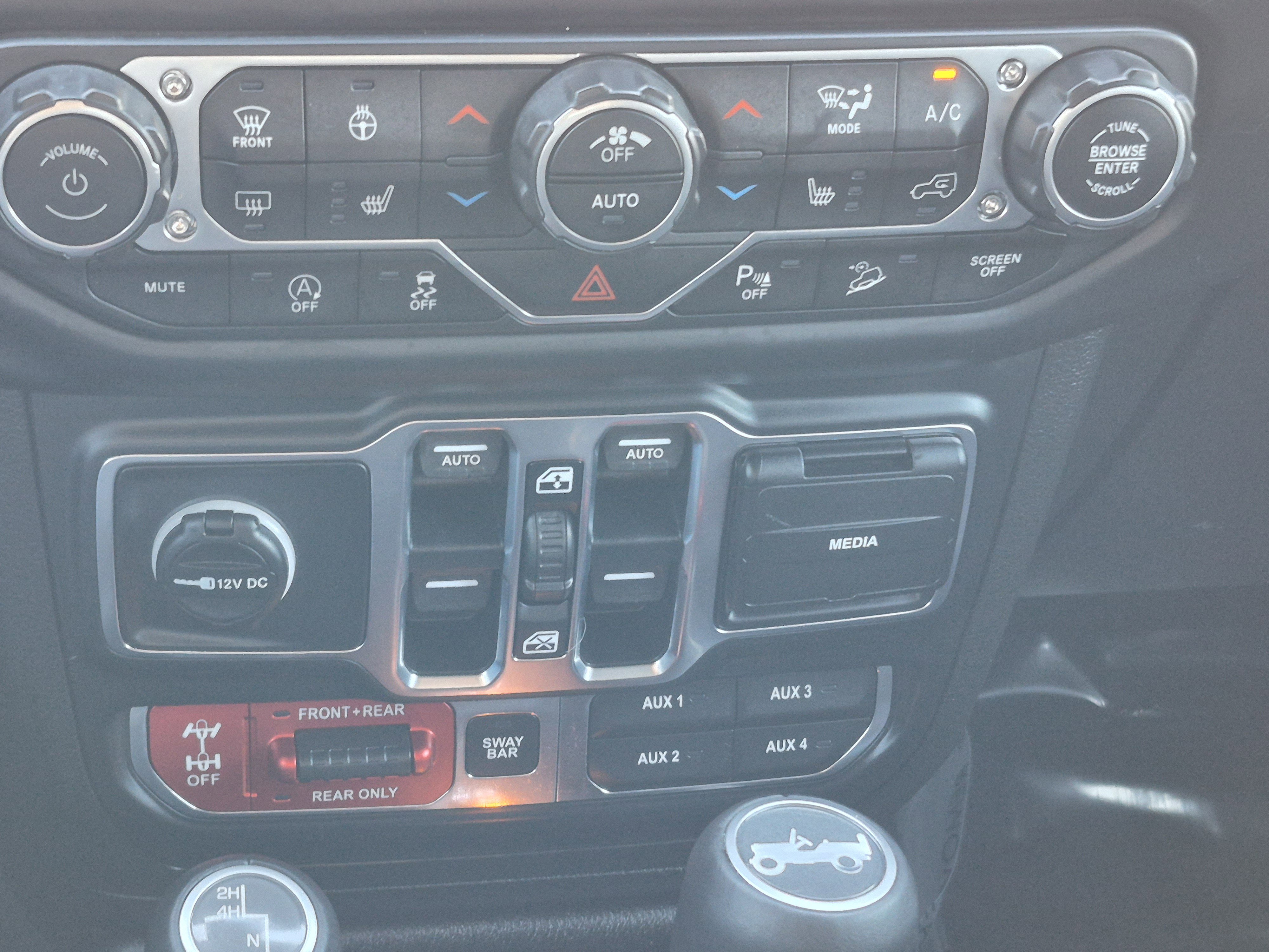 Used 2019 Jeep Wrangler Unlimited Rubicon image 32