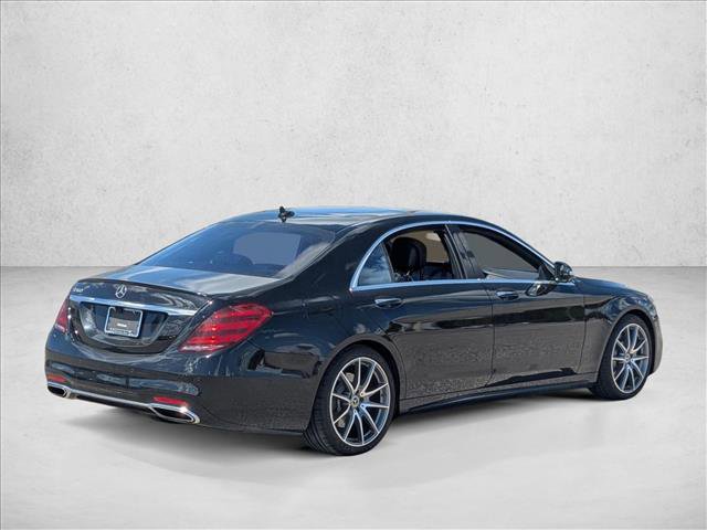 Used 2018 Mercedes-Benz S 560 Sedan image 5