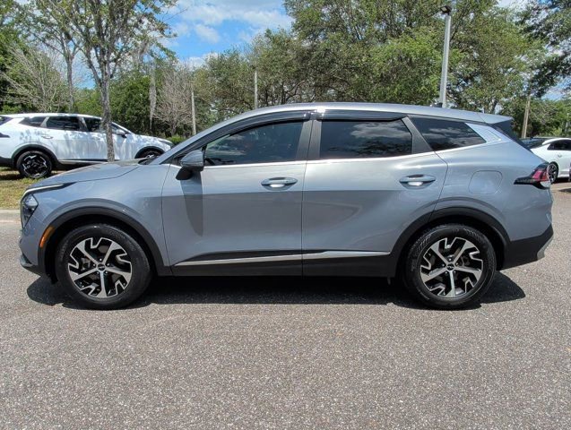 Used 2023 Kia Sportage EX FWD image 9