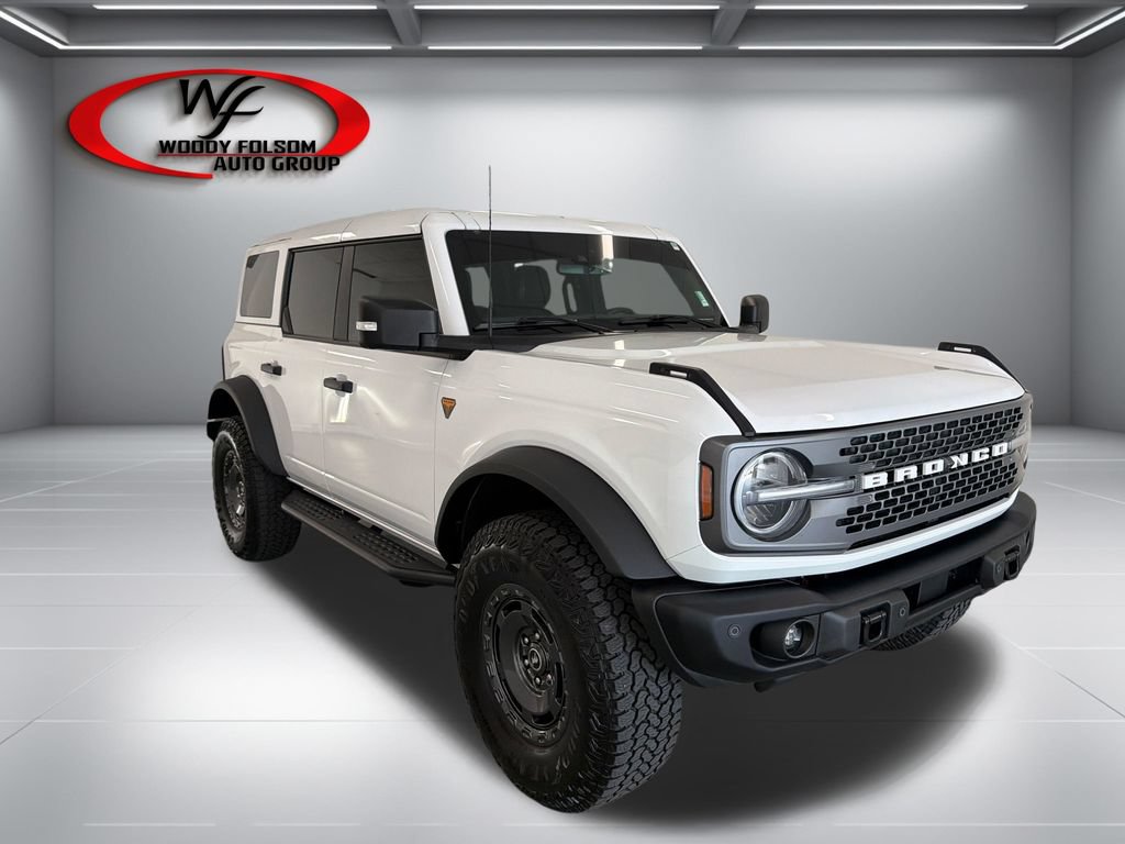 Used 2025 Ford Bronco Badlands AWD/4WD image 3
