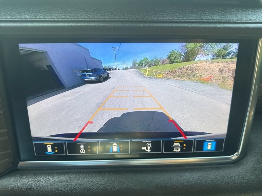 Certified 2021 GMC Yukon Denali AWD/4WD image 35