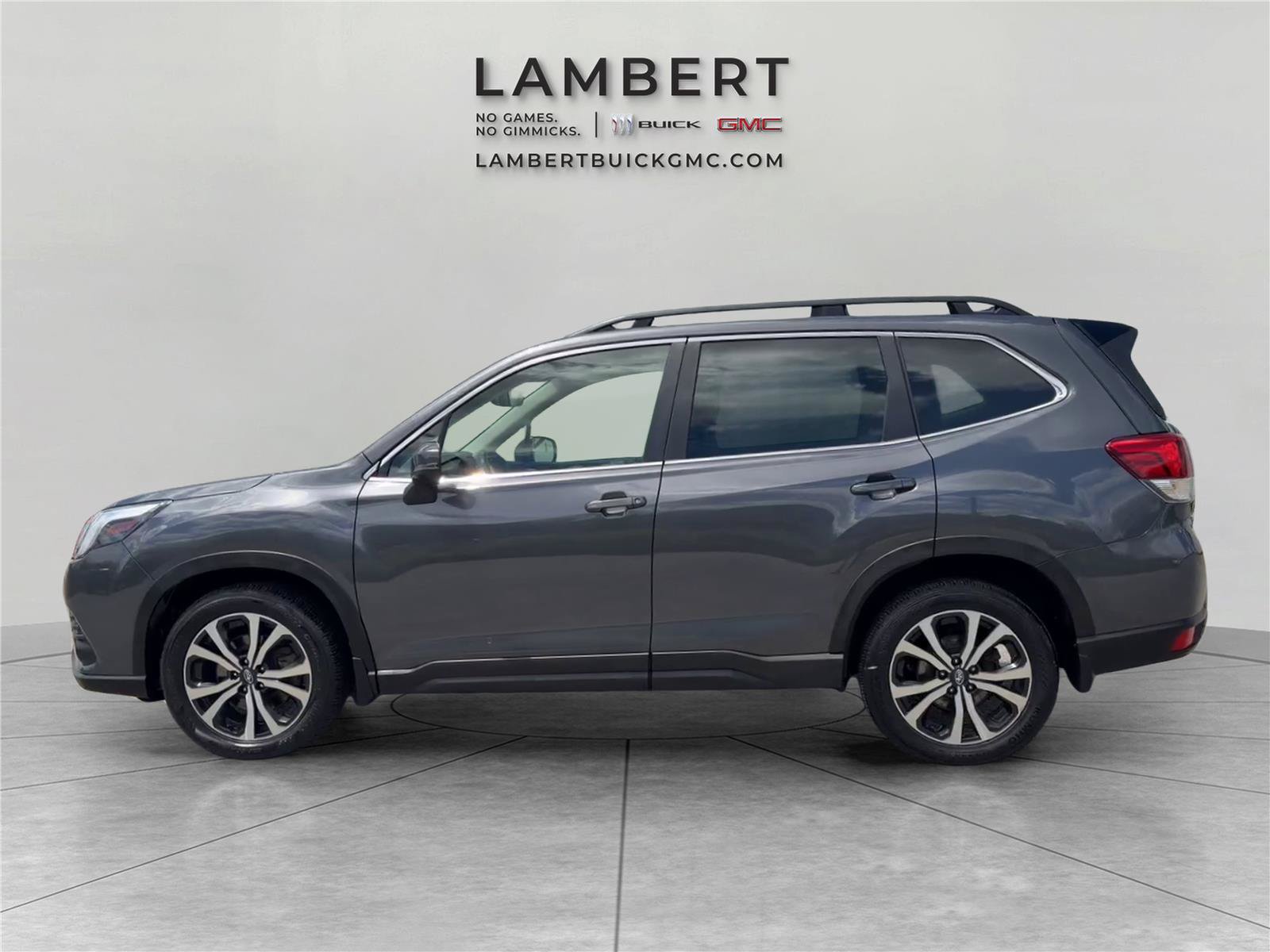 Used 2024 Subaru Forester Limited AWD/4WD image 2