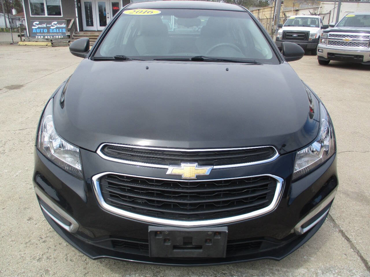 Used 2016 Chevrolet Cruze LS FWD image 9