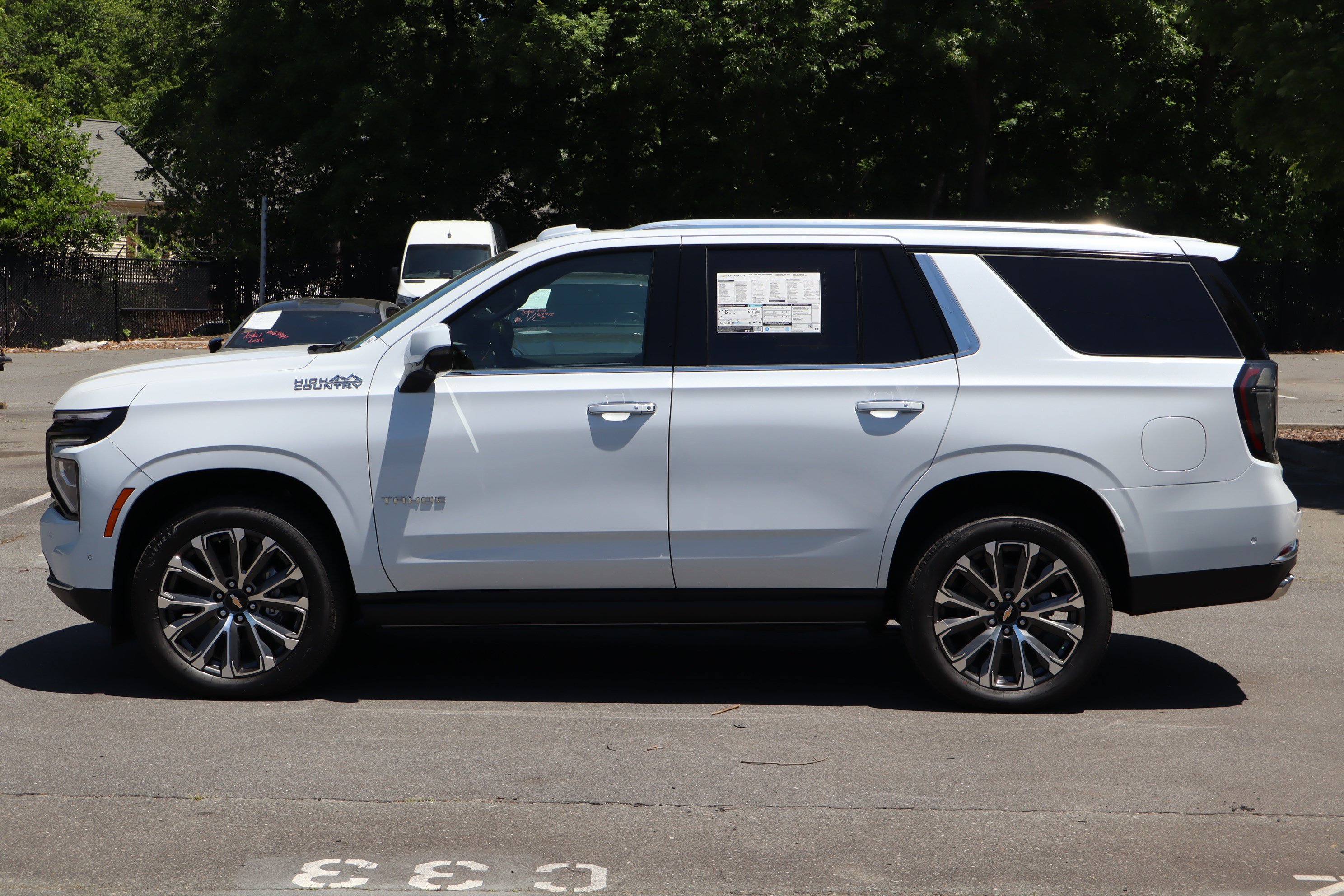 New 2026 Chevrolet Tahoe High Country AWD/4WD image 6