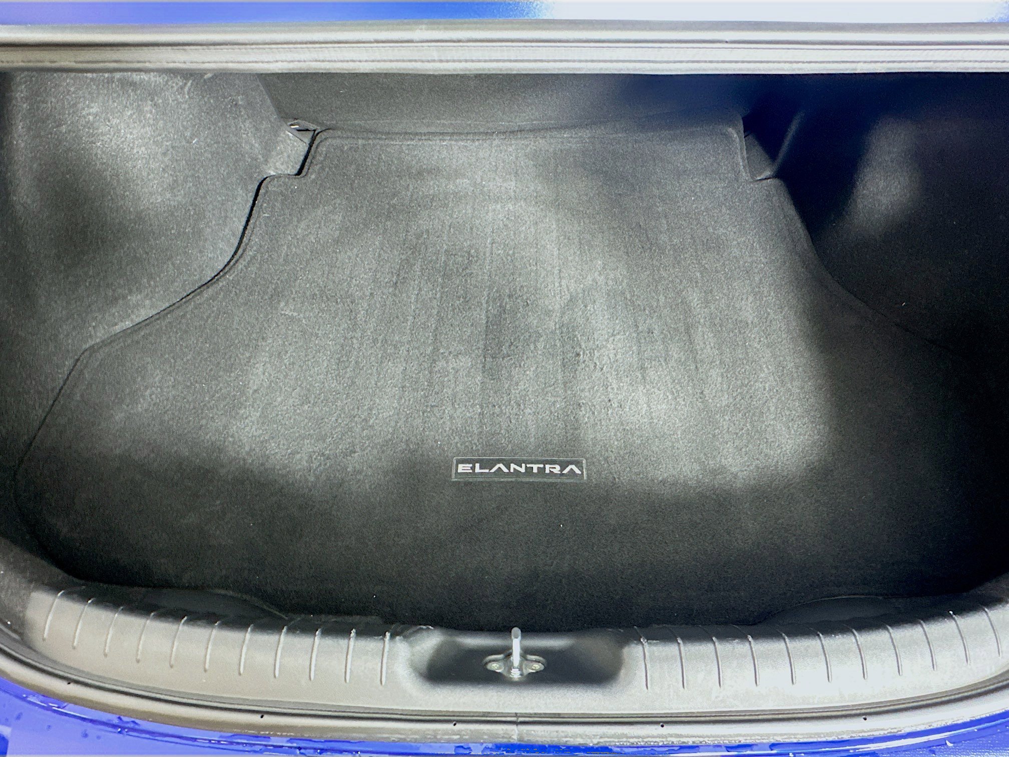 Used 2022 Hyundai Elantra SEL image 27