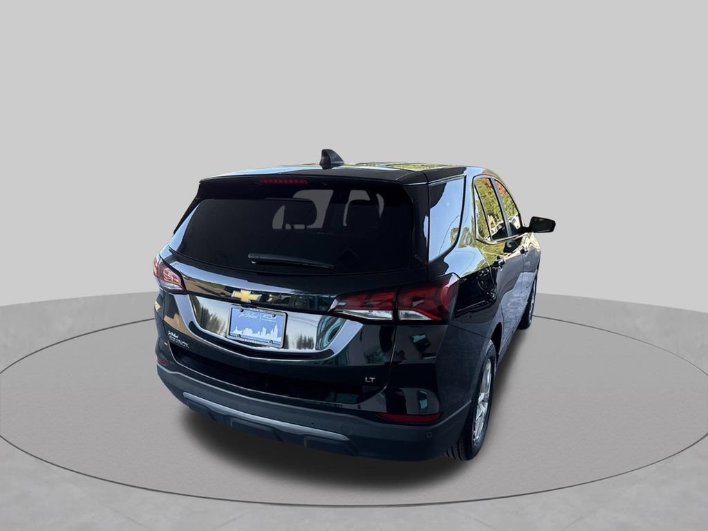 Used 2024 Chevrolet Equinox LT FWD image 8