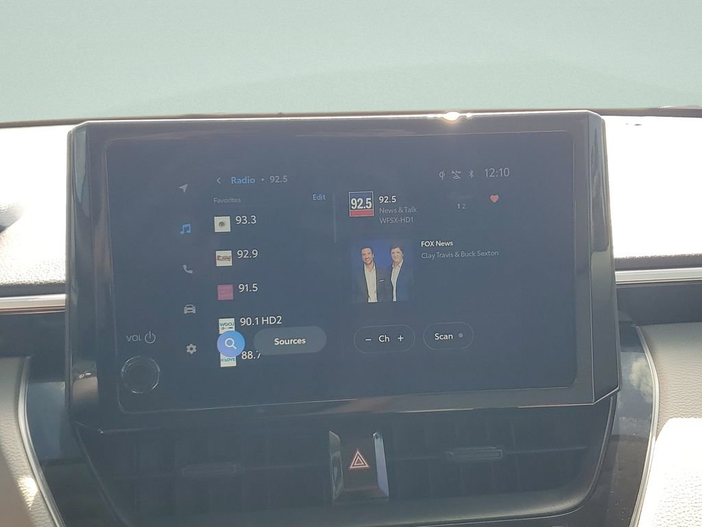 Certified 2025 Toyota Corolla Cross LE image 21