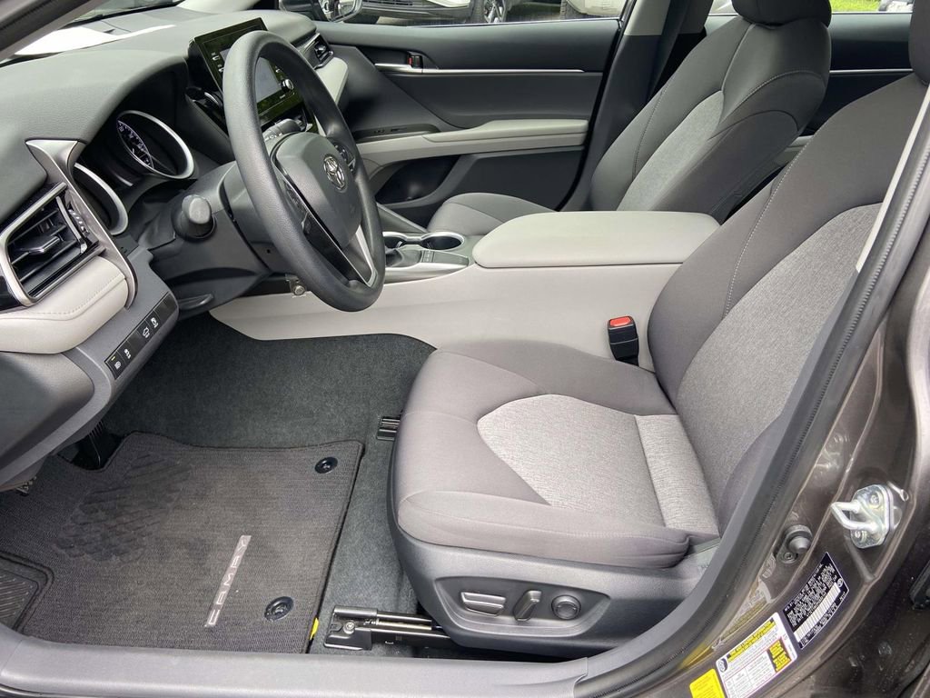 Used 2023 Toyota Camry LE FWD image 15