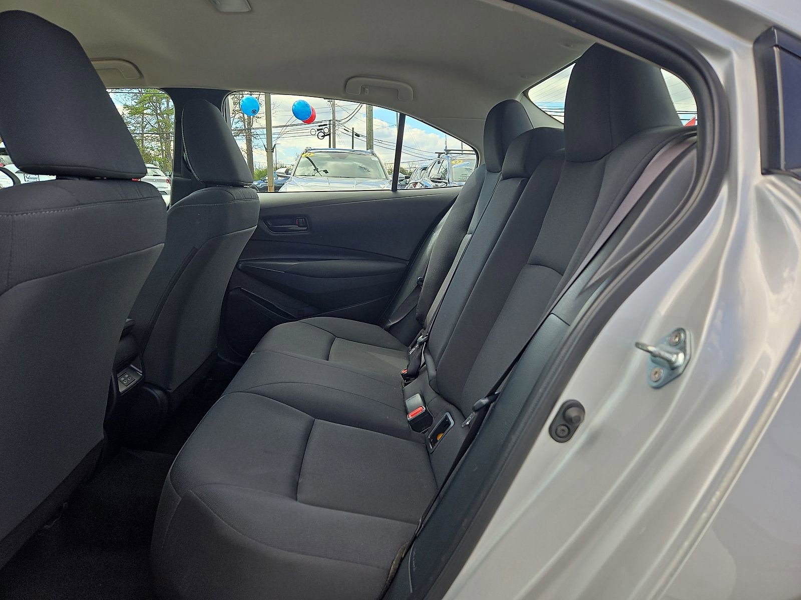 Used 2023 Toyota Corolla LE image 25