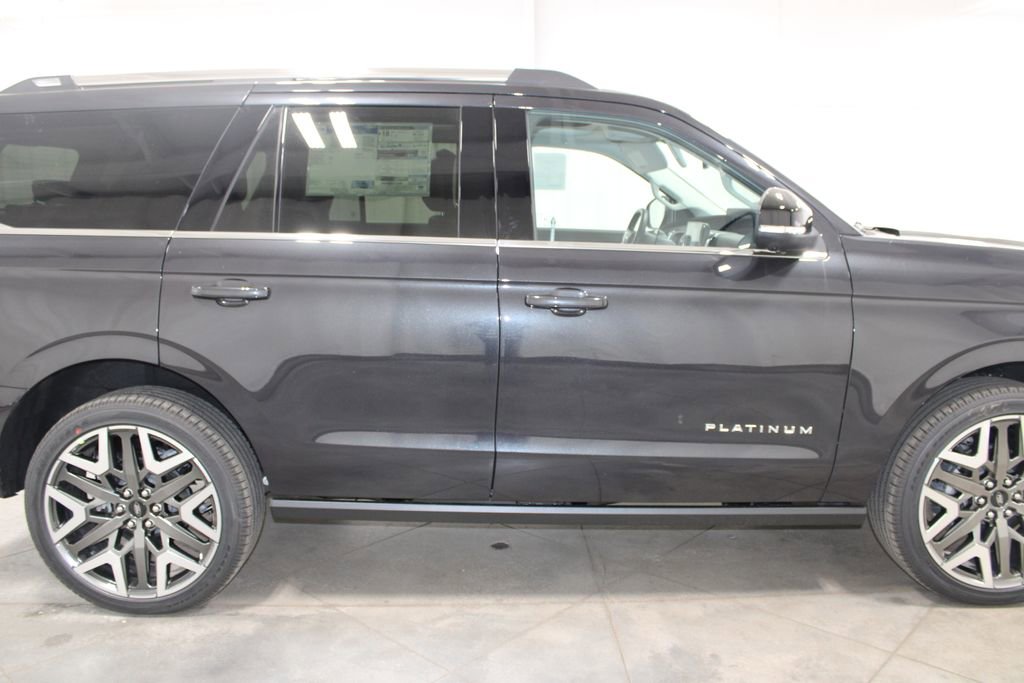New 2026 Ford Expedition Platinum image 10