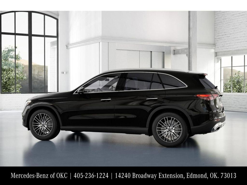 Used 2026 Mercedes-Benz GLC 300 4MATIC image 32