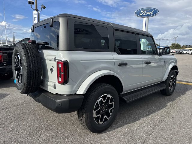 New 2026 Ford Bronco Outer Banks AWD/4WD image 5