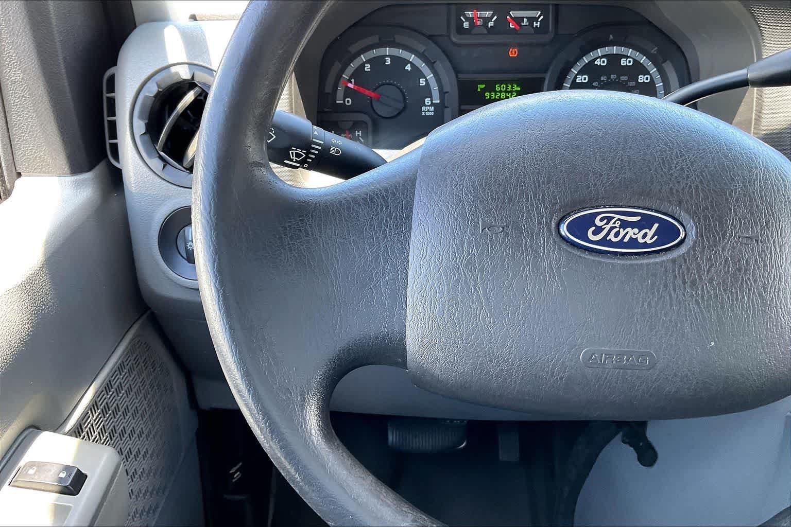 Used 2014 Ford E-350 and Econoline 350 XL w/ Power Windows & Locks Group RWD image 24