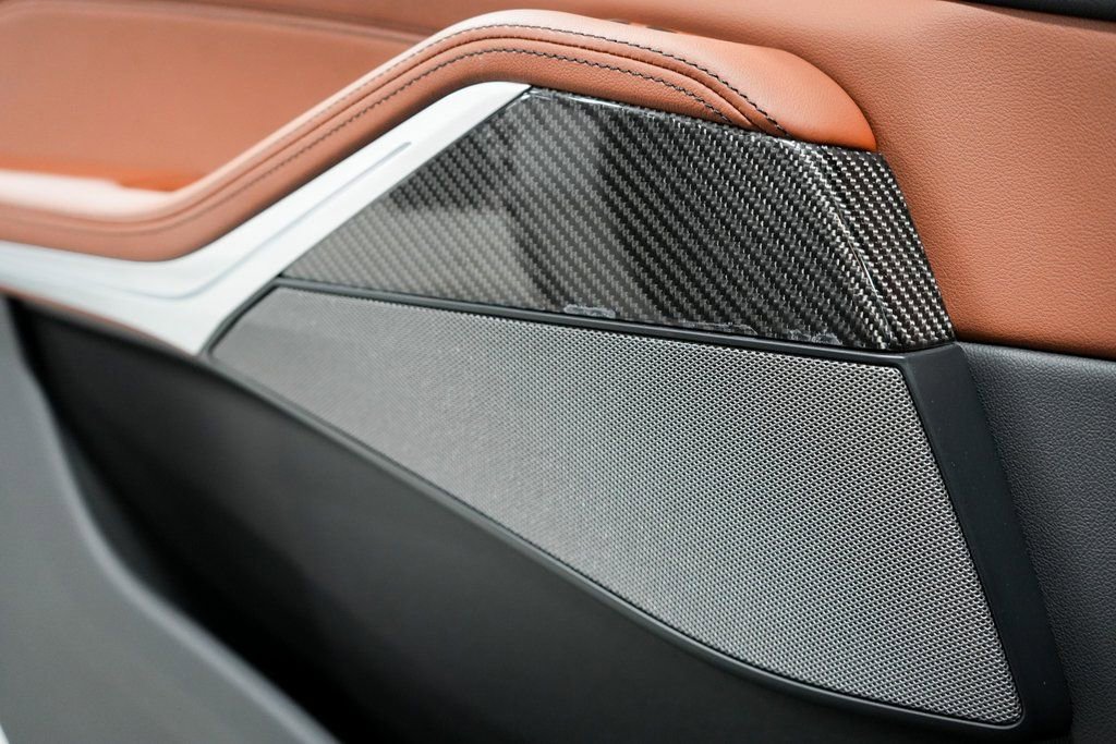 Used 2025 BMW X5 M60i image 38