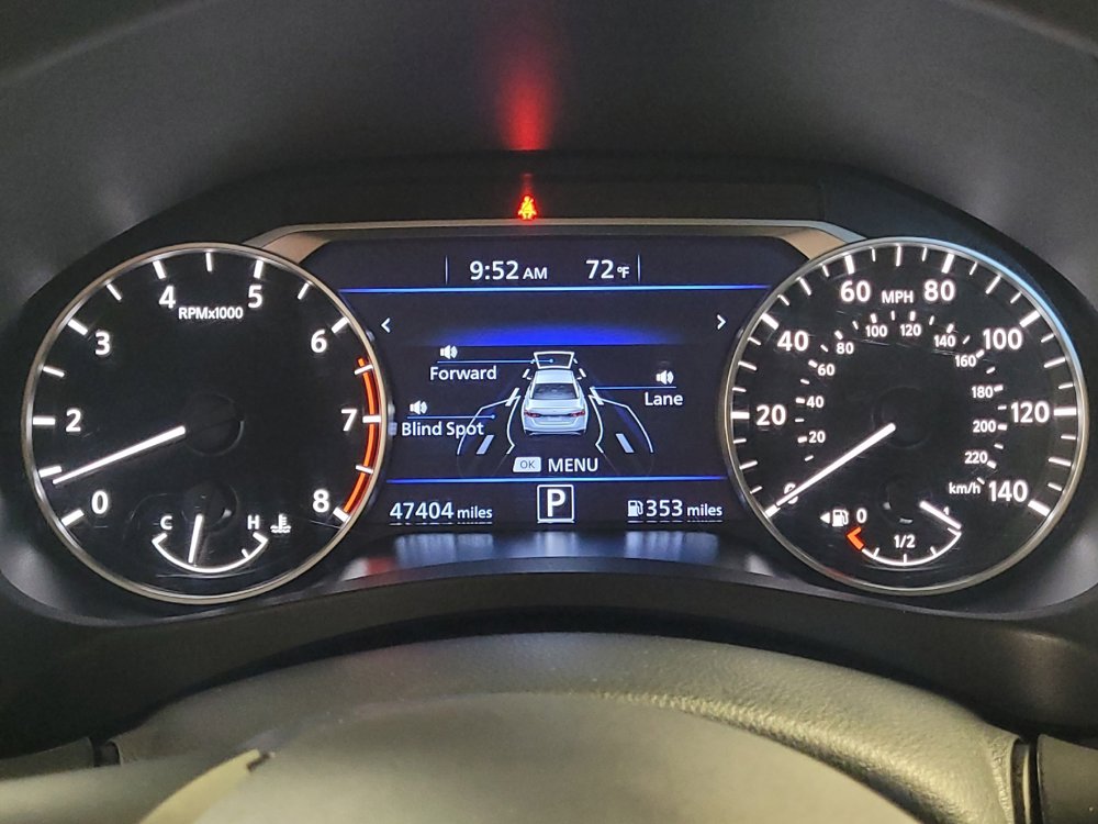 Used 2024 Nissan Altima 2.5 SV image 23