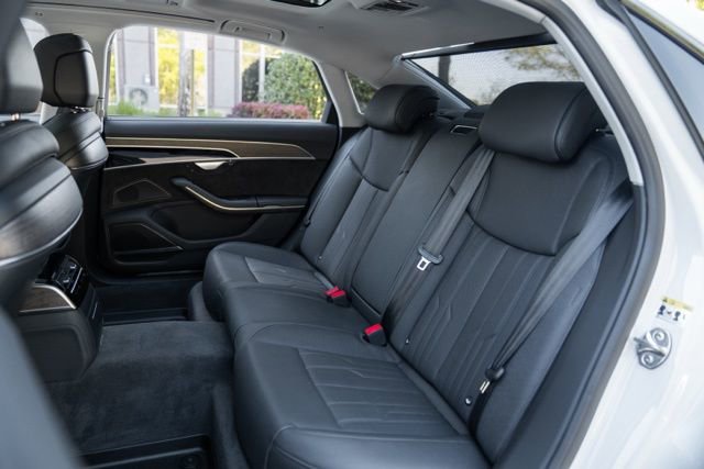 Used 2020 Audi A8 L 4.0T w/ Sport Plus Package image 49