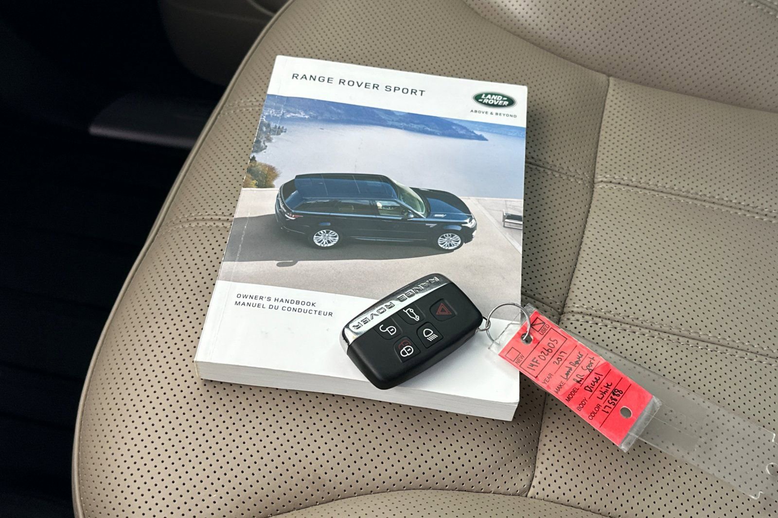 Used 2017 Land Rover Range Rover Sport HSE AWD/4WD image 10
